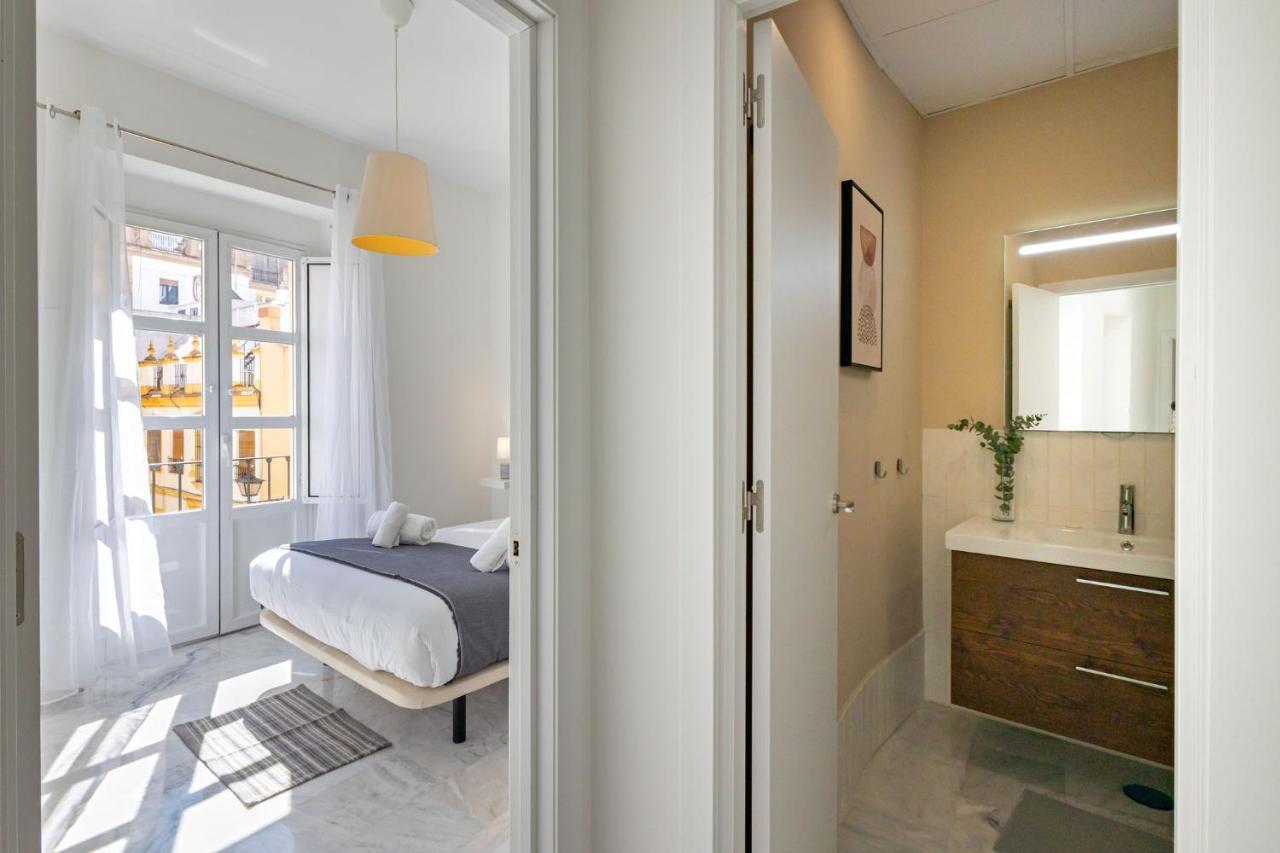 Muro City Center Suite By Valcambre Σεβίλλη Εξωτερικό φωτογραφία